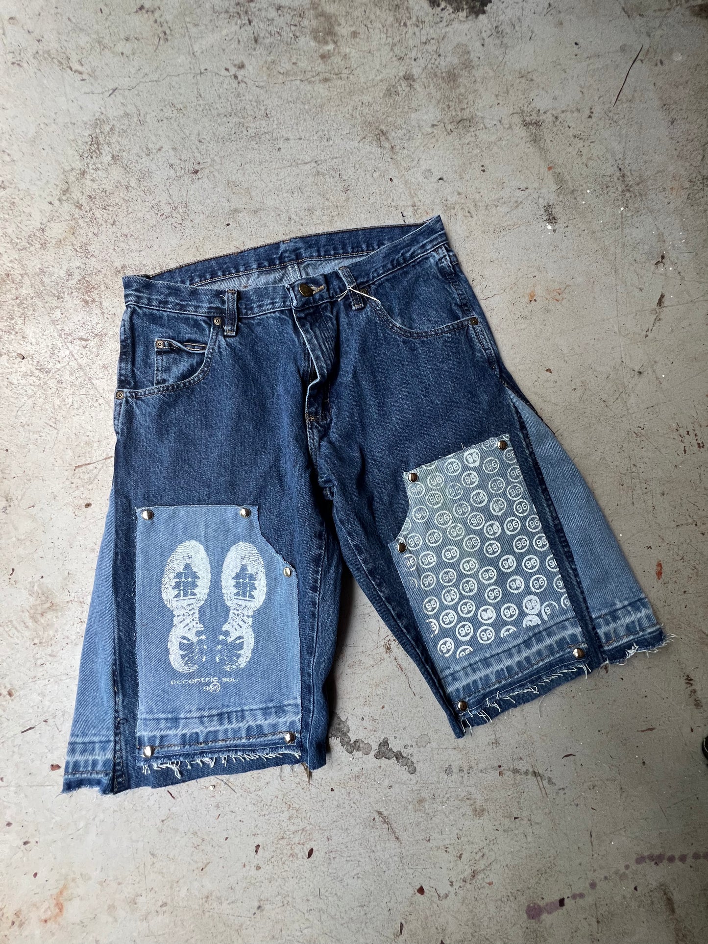 "96" Carpenter Jort Dark Medium Wash